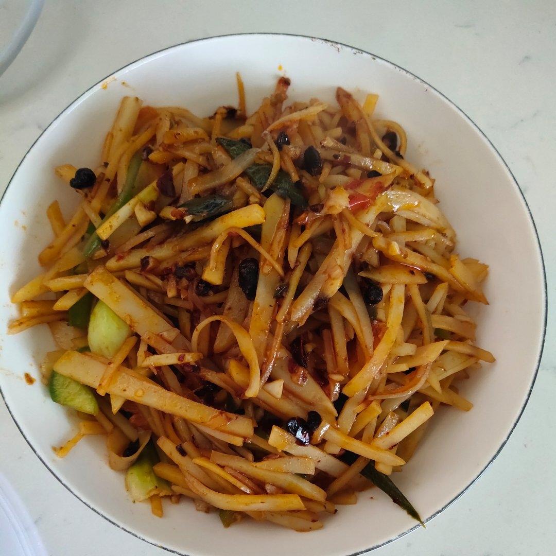 老干妈青椒土豆丝