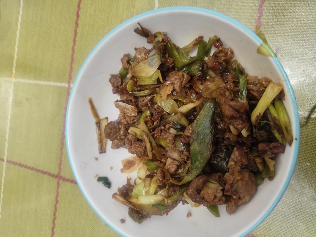 【嗷呜】老北京葱爆羊肉