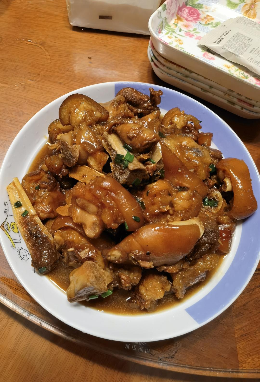 电饭煲焖猪蹄