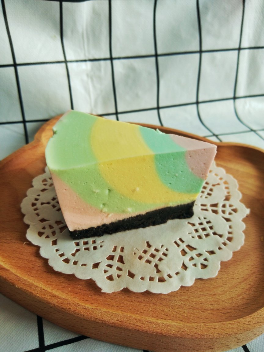 Bakingpie-彩虹慕斯蛋糕