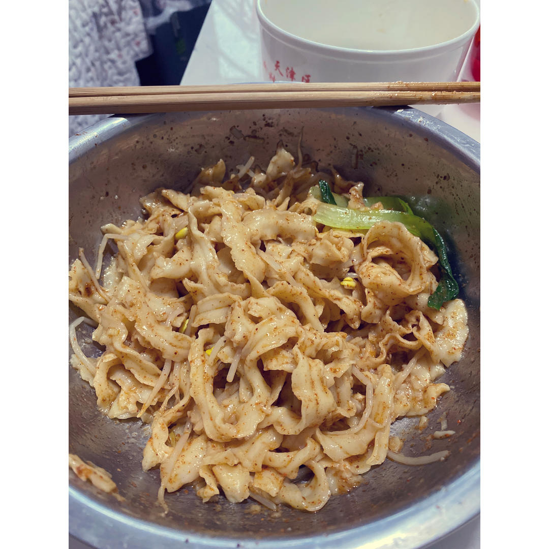 十分钟就能吃上的超简单油泼面