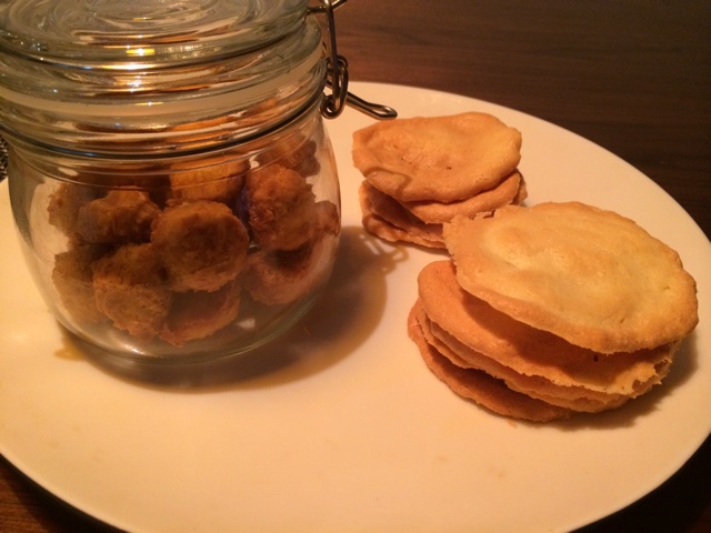 剩余蛋清好去处——杏仁薄饼