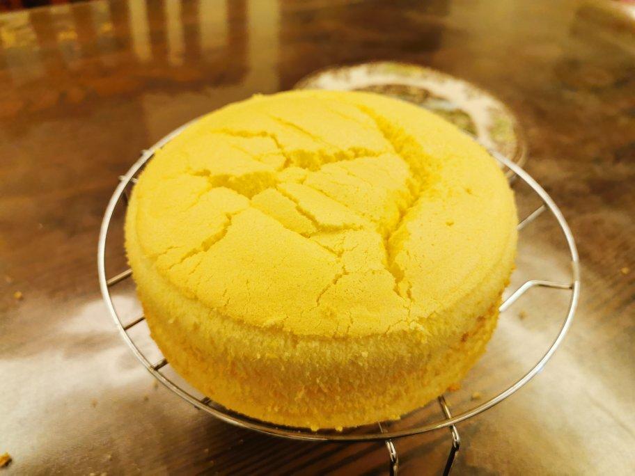 零失败的戚风蛋糕（超详细，附多组视频）2019.10.18更新（附6寸 8寸 10寸配方）