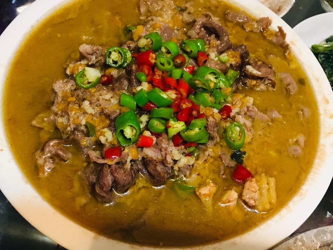 酸汤肥牛