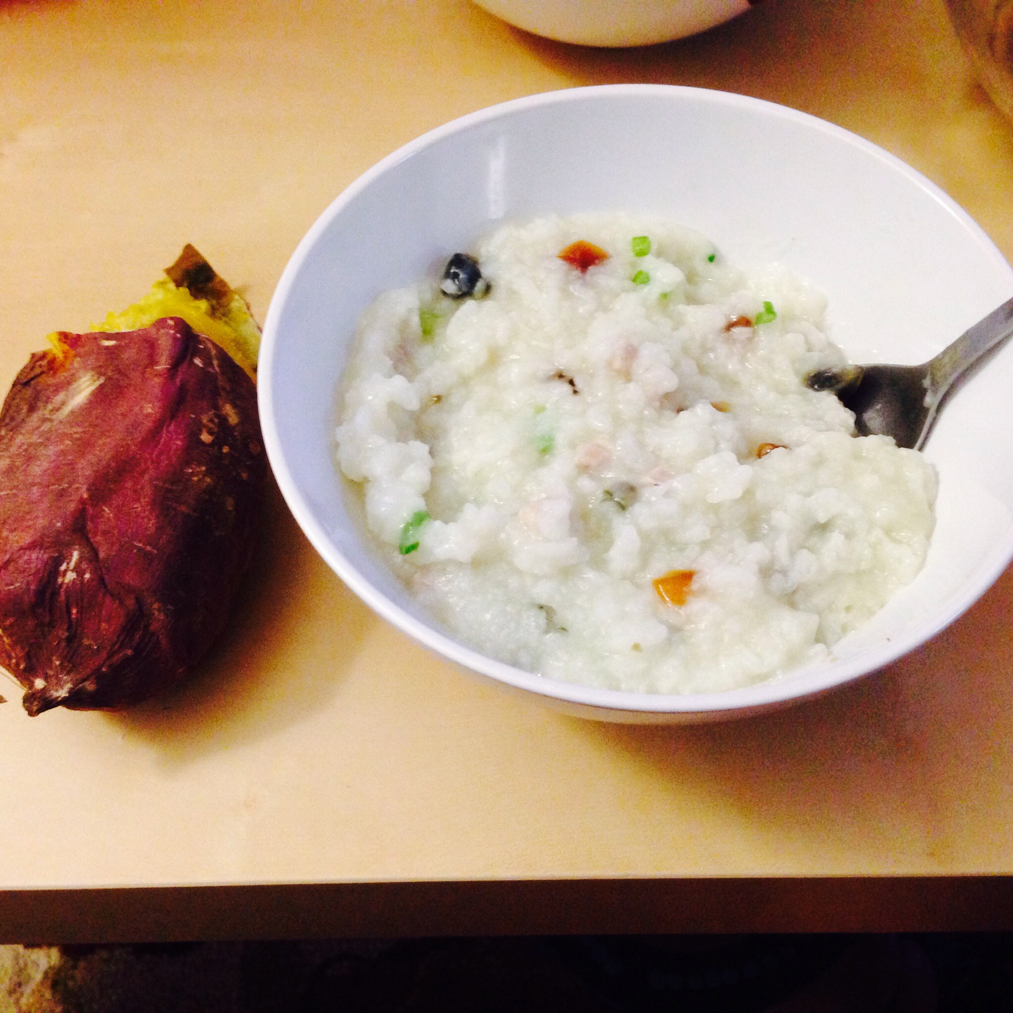 皮蛋瘦肉粥