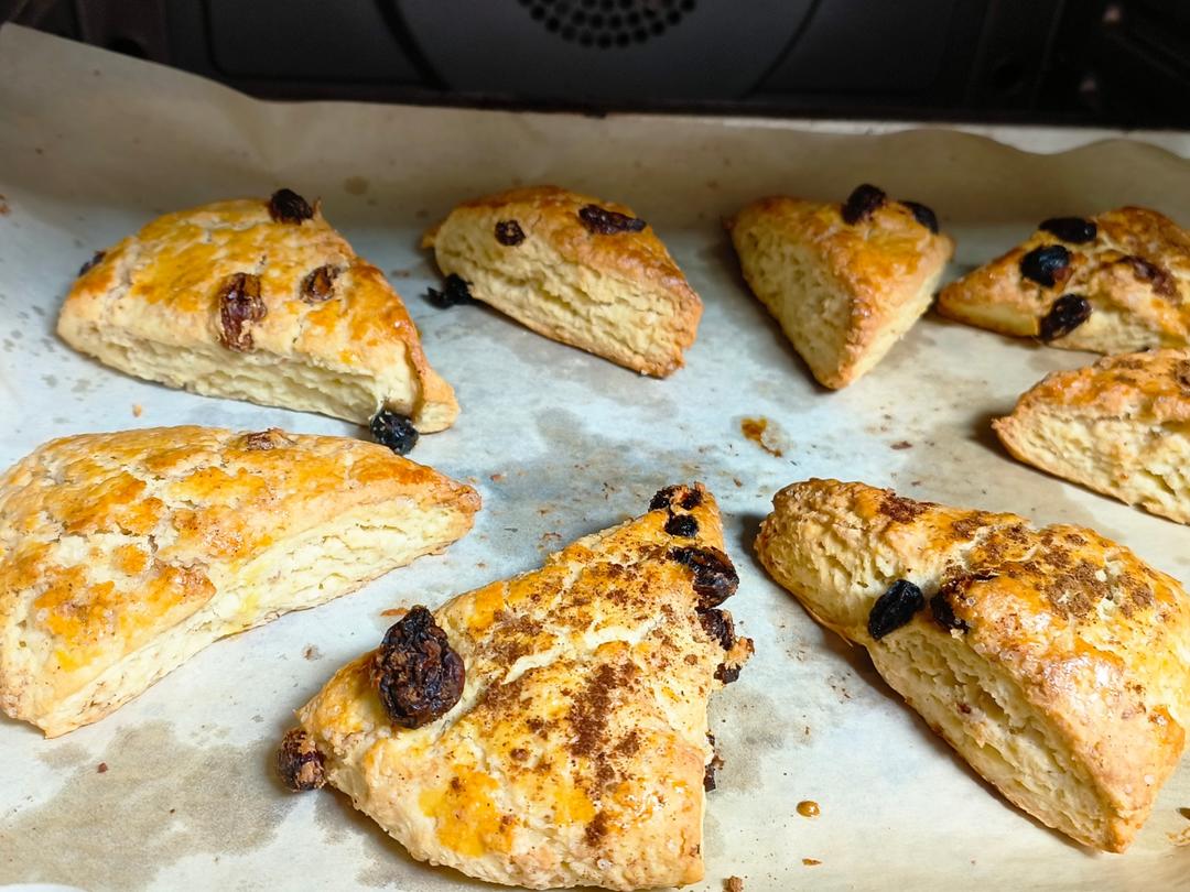 零失败搅一搅就能做的蔓越莓司康