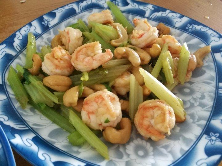西芹腰果虾仁