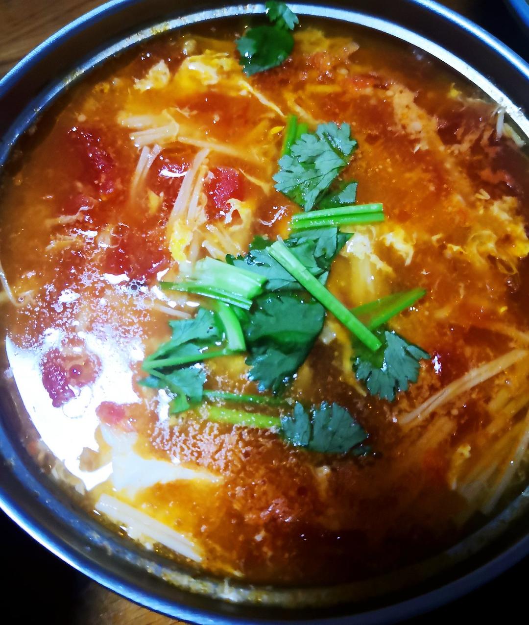 西红柿金针菇汤，超级鲜