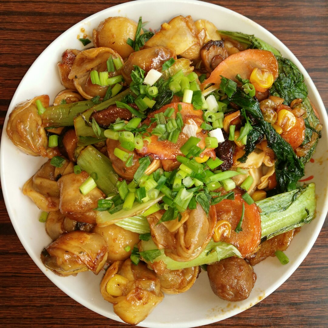 寒波流苇做的炒小馄饨