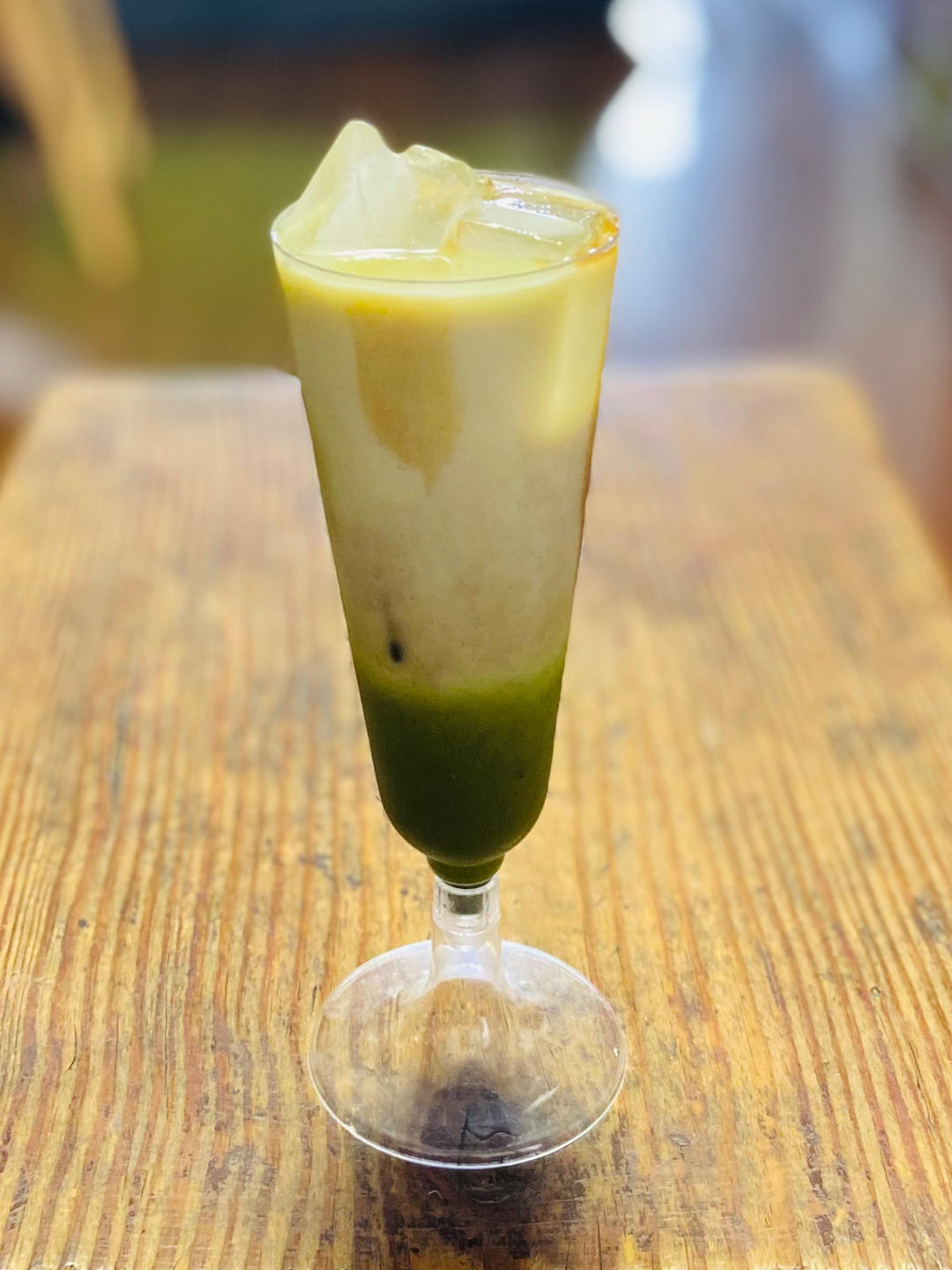 抹茶冰拿铁