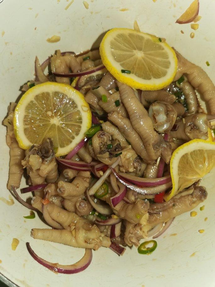 【柠檬酸辣鸡爪】自制超级无敌美味的网红鸡爪