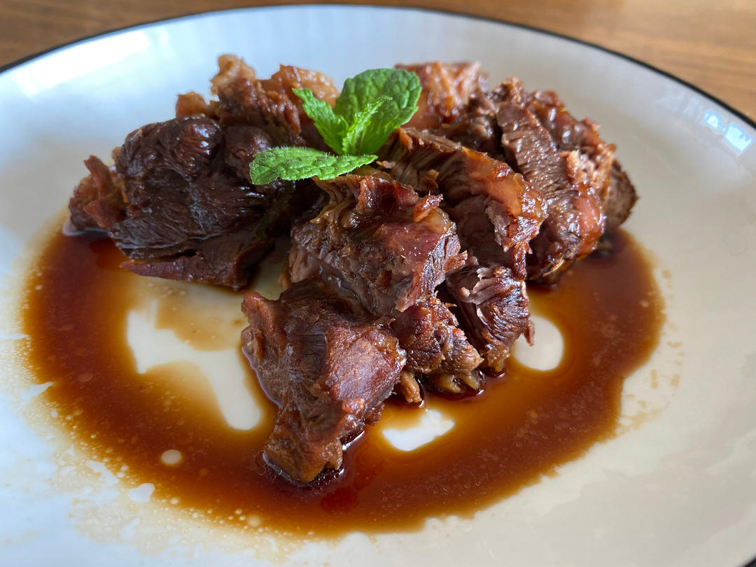 隔两周就要做一次的五香酱牛肉