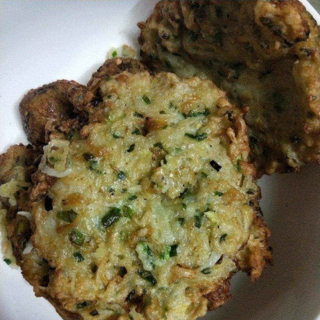 萝卜丝虾皮油墩子