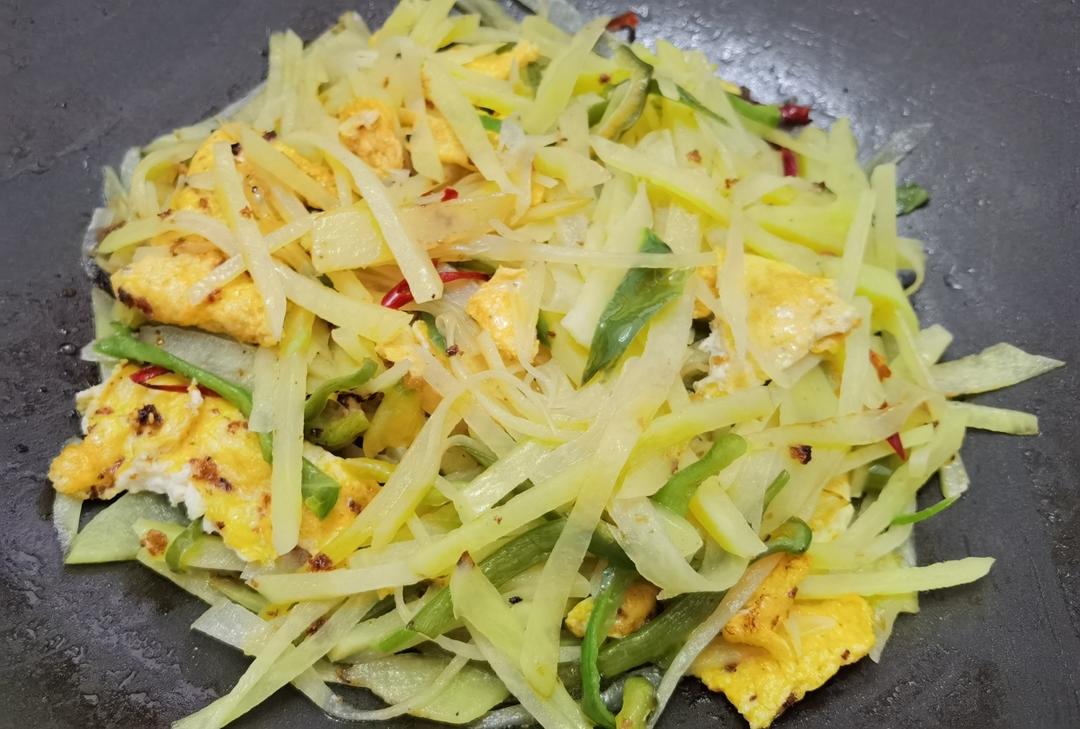 酸辣土豆丝的家常做法 超级下饭