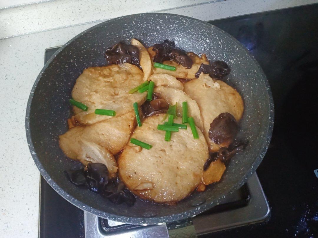 蚝油木耳烧素鸡