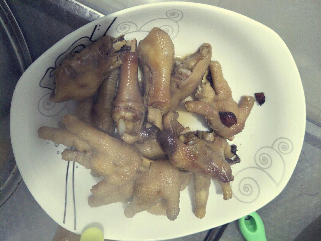 秘制红烧鸡爪