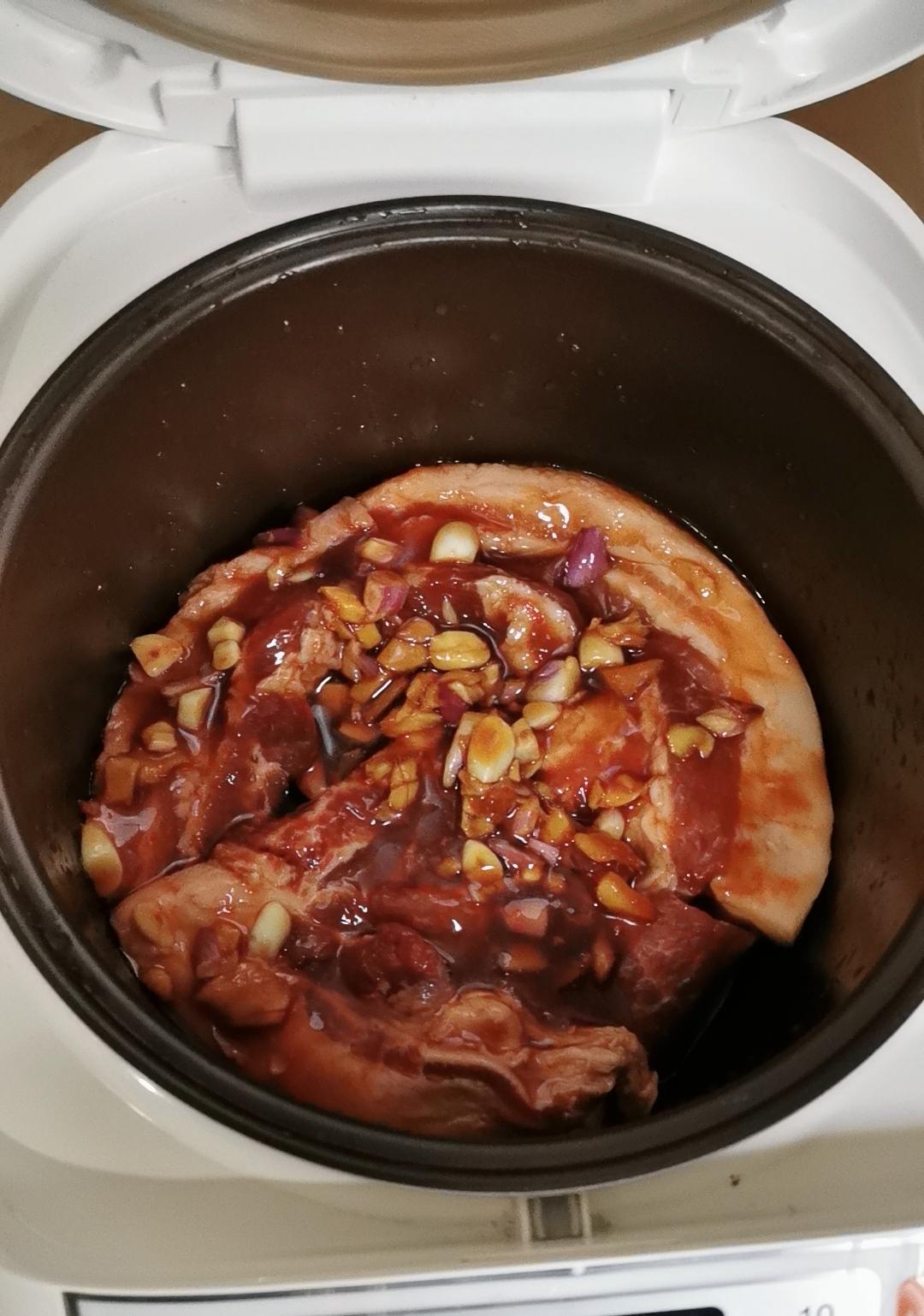 超级简单超级好吃入口即化的电饭煲焗叉烧