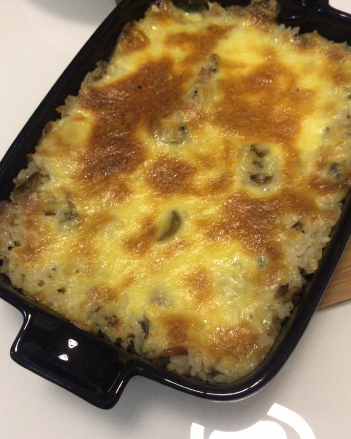 奶油蘑菇培根焗饭