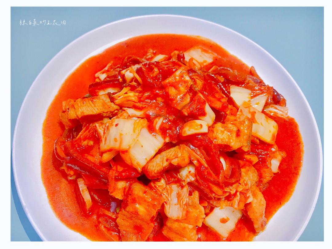 辣白菜炒五花肉  炒鸡下饭~~的做法
