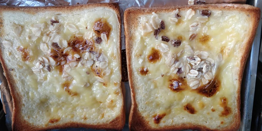 零失败快手岩烧乳酪(熔岩吐司)十分钟网红早餐，好吃哭