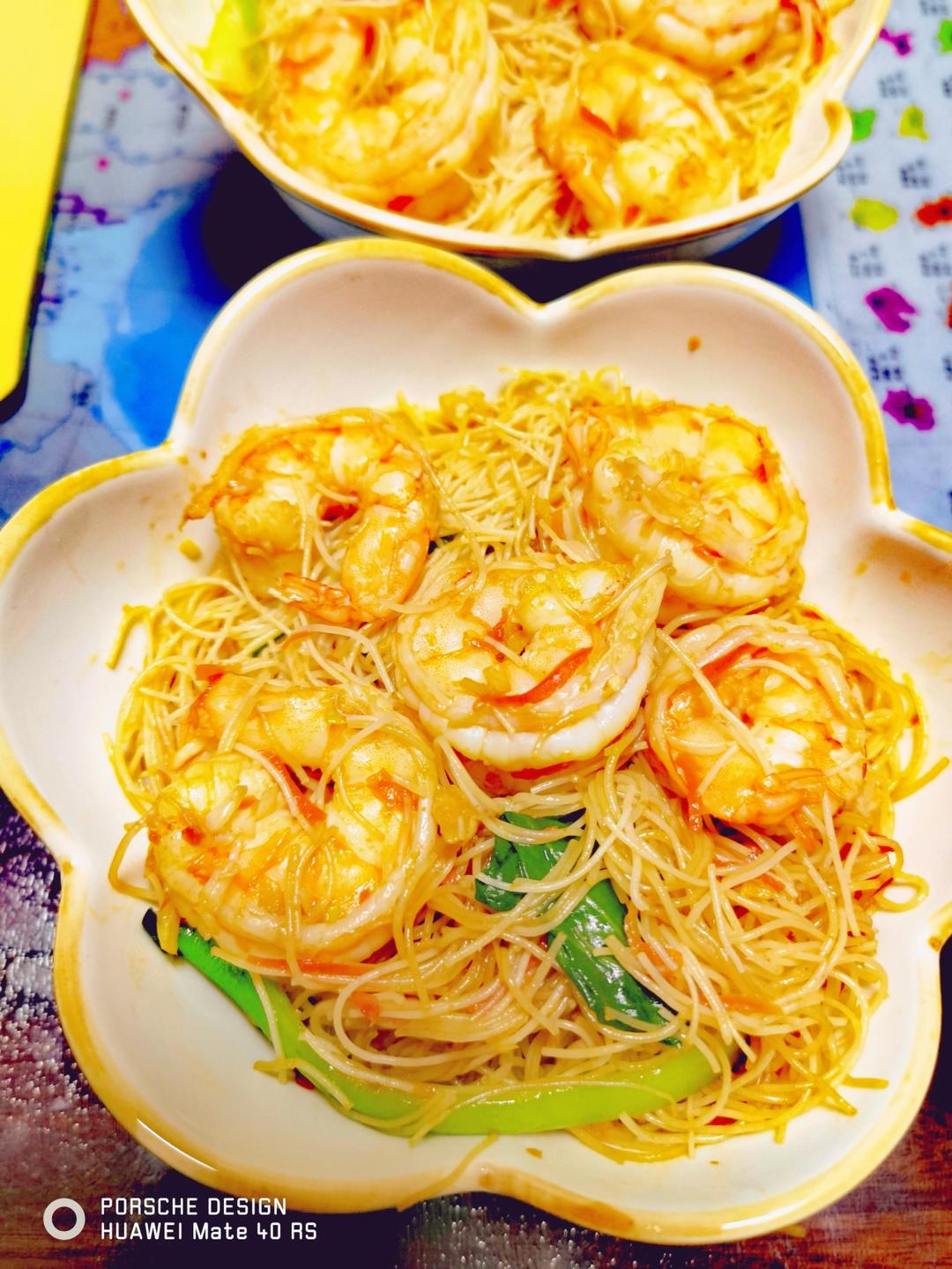 复刻餐厅88一份的海皇粉丝煲，简单又好吃！