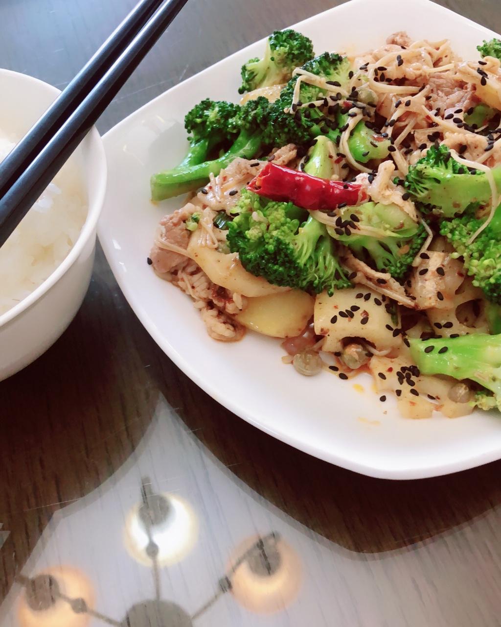 超下饭的麻辣香锅（超详细步骤）