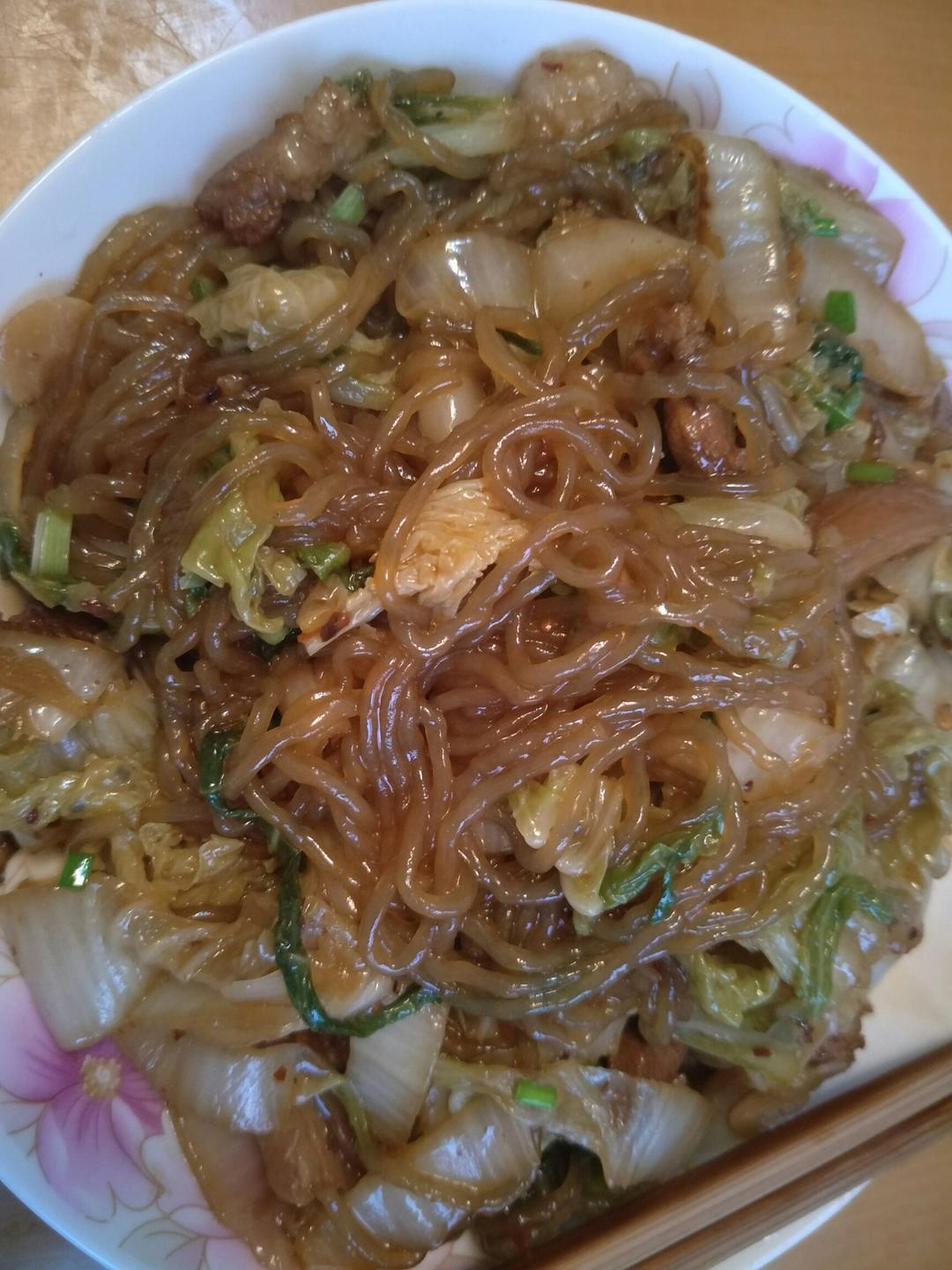 家常菜 白菜炖粉条 风的颜色_r0uv做的白菜炖粉条 风的颜色_r0uv