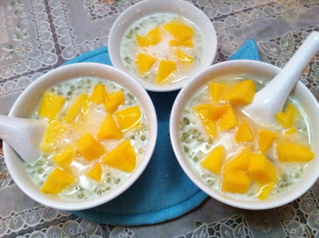 椰汁芒果西米露