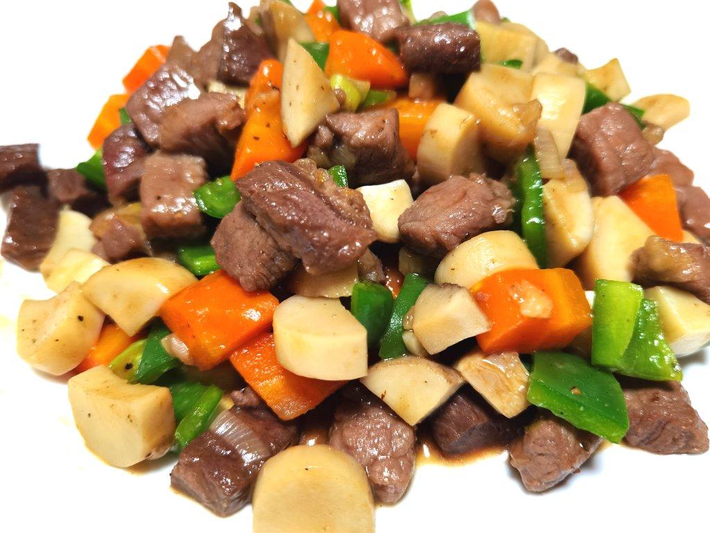 家常菜~杏鲍菇烧牛肉粒