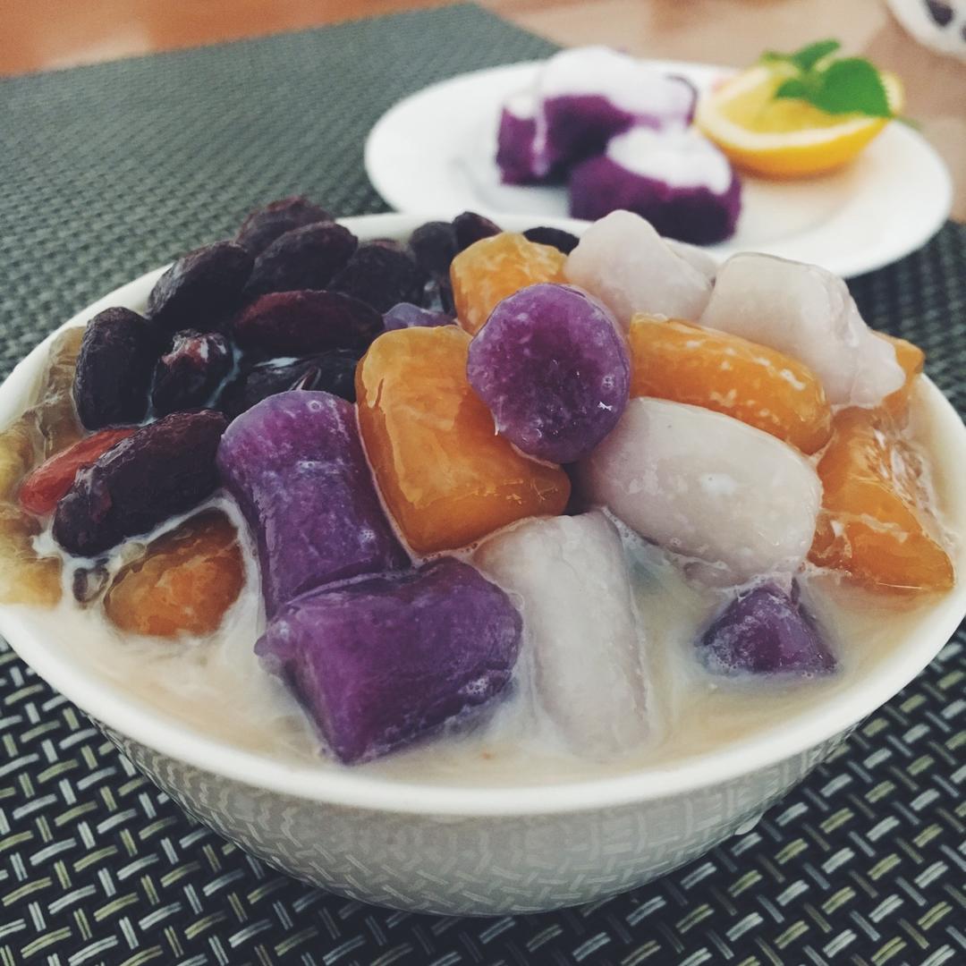 小红帽就是大灰狼做的自制鲜芋仙芋圆(另附: 蜜红豆和仙草冻的做法)