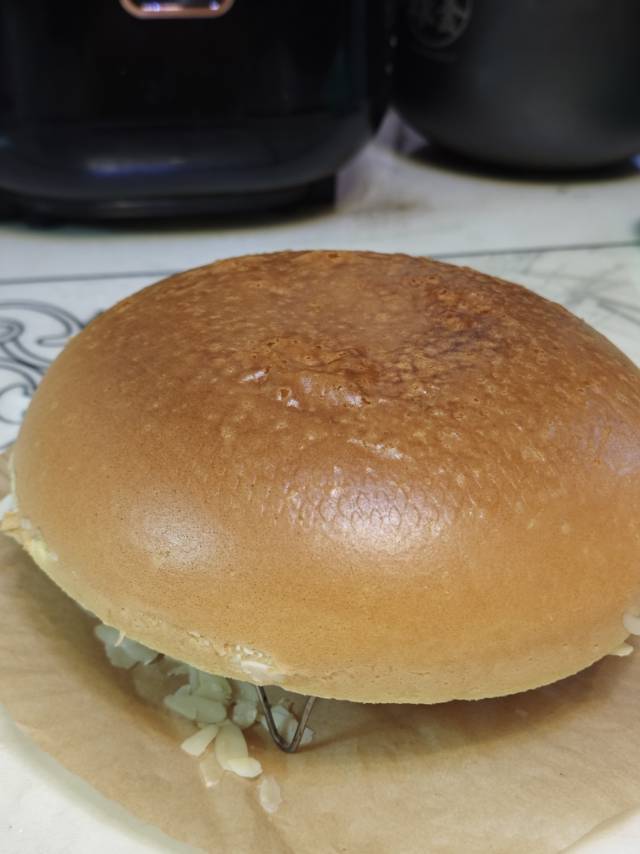 简单的电饭锅蛋糕(不用秤版)