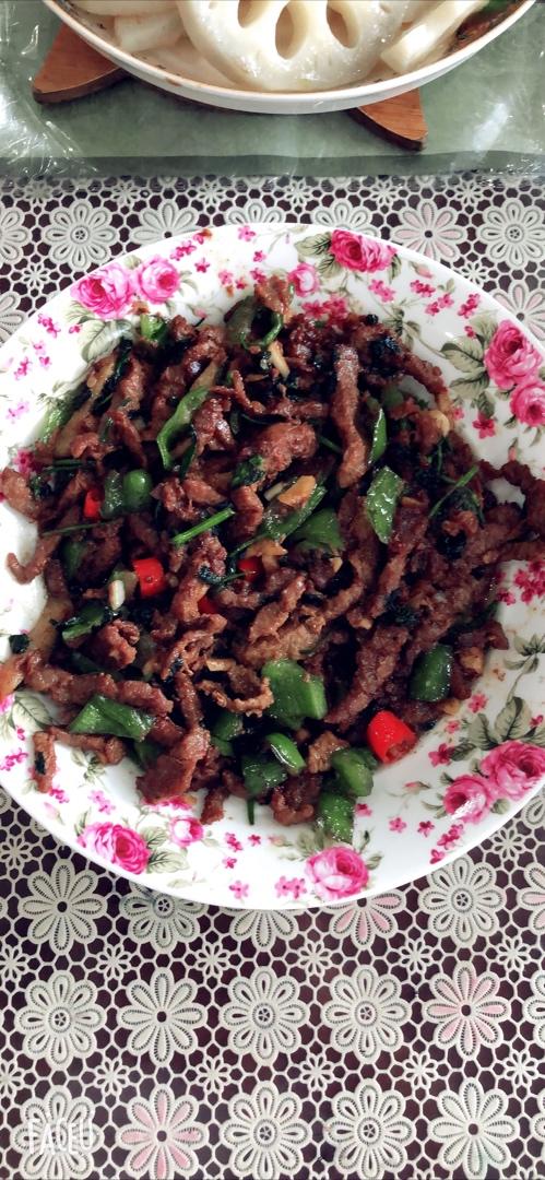 能下两碗米饭的湘味小炒🐮牛肉