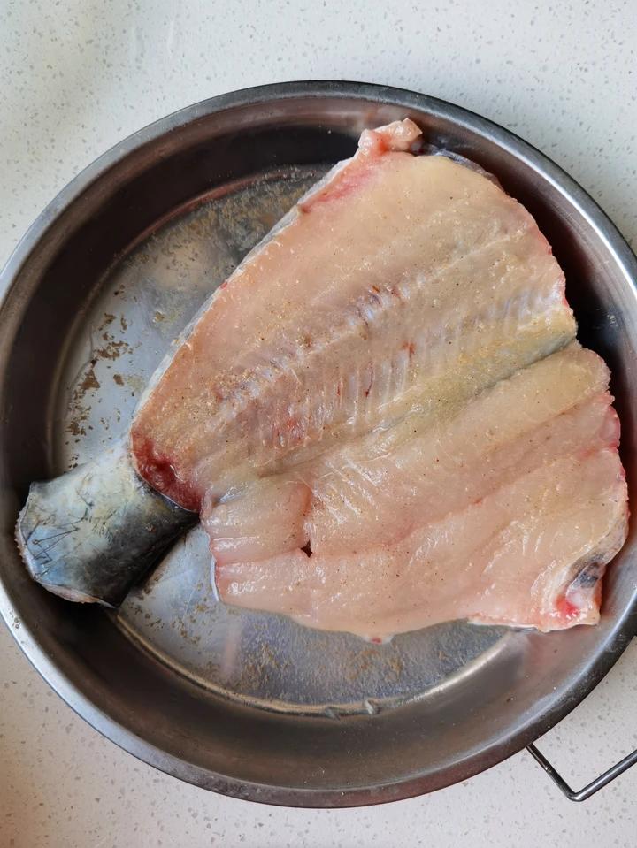 剁椒鱼头，最正宗的做法，8分钟出锅，比饭店好吃一百倍，简单易学，全家都爱吃