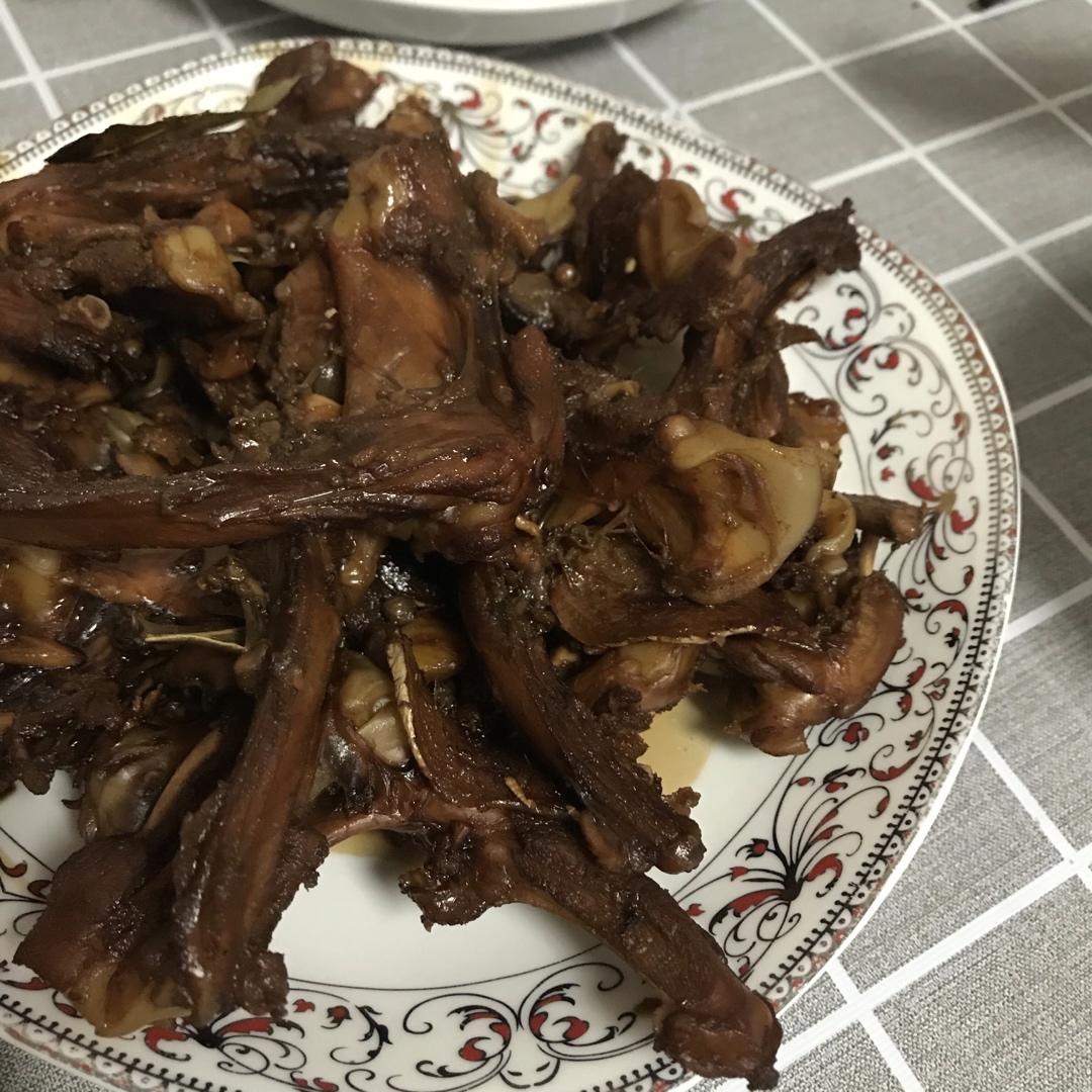 酱汁鸭锁骨