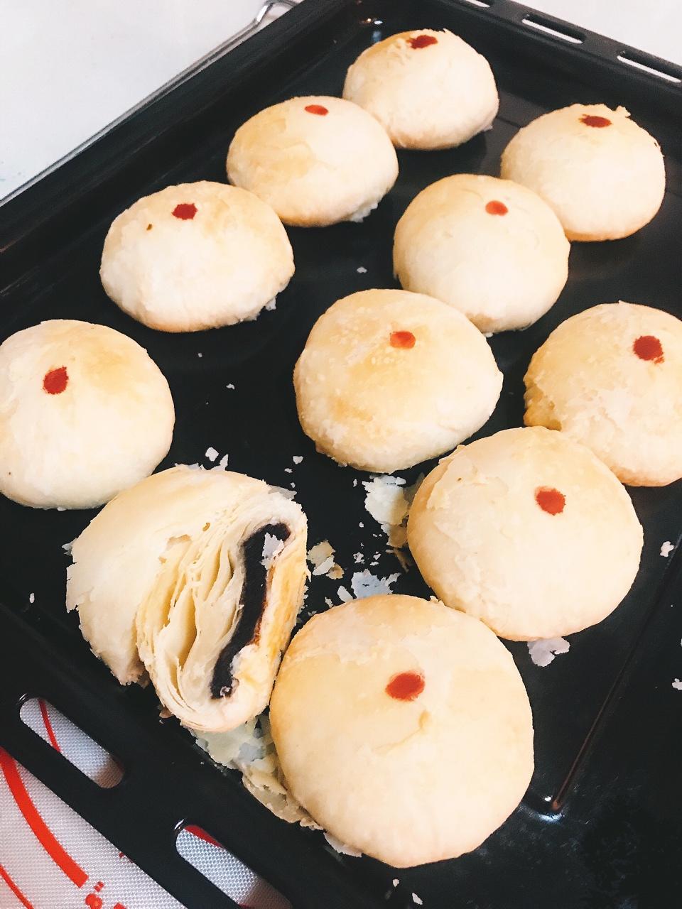 jgamgdgmg做的白皮月饼也叫白皮酥白皮点心小时候的味道花生油版