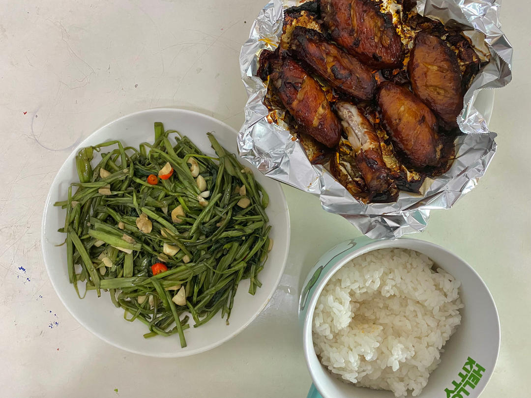 蒜炒空心菜