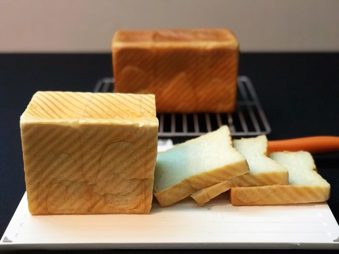 早餐白吐司          （庞多米 Pain de mie）
