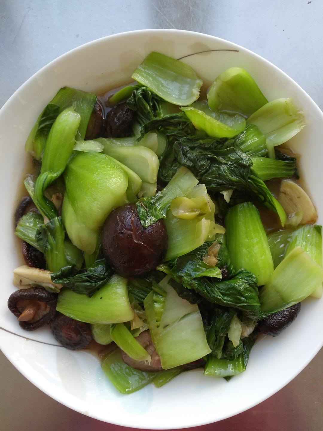 老丁的私房菜-香菇炒油菜