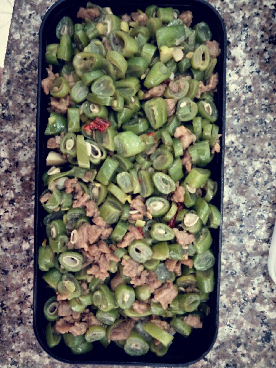 肉沫豆角下饭菜