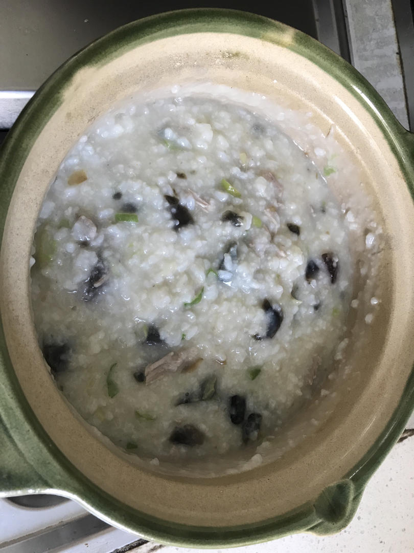老火皮蛋瘦肉粥，老味道，家常做法