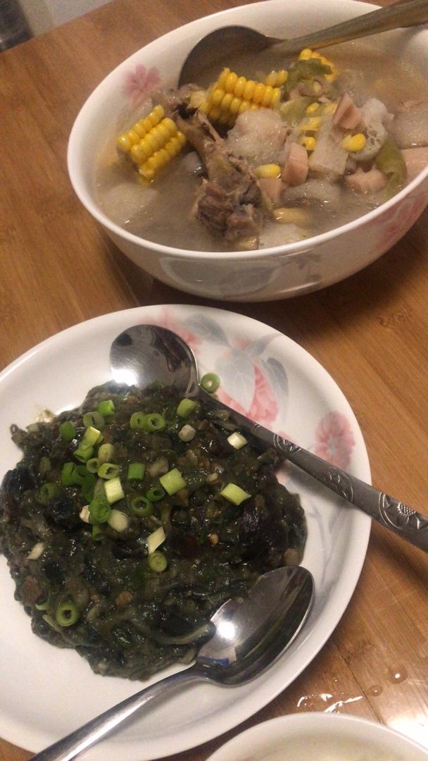 擂椒茄子皮蛋