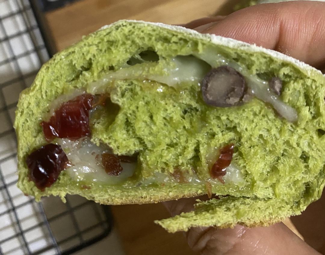 抹茶红豆麻糬软欧面包
