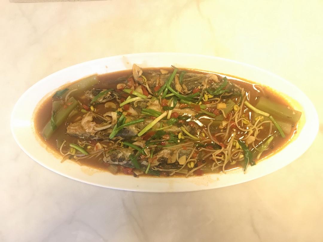 厨师长教你：“软烧黄骨鱼”的家常做法，看得口水直流