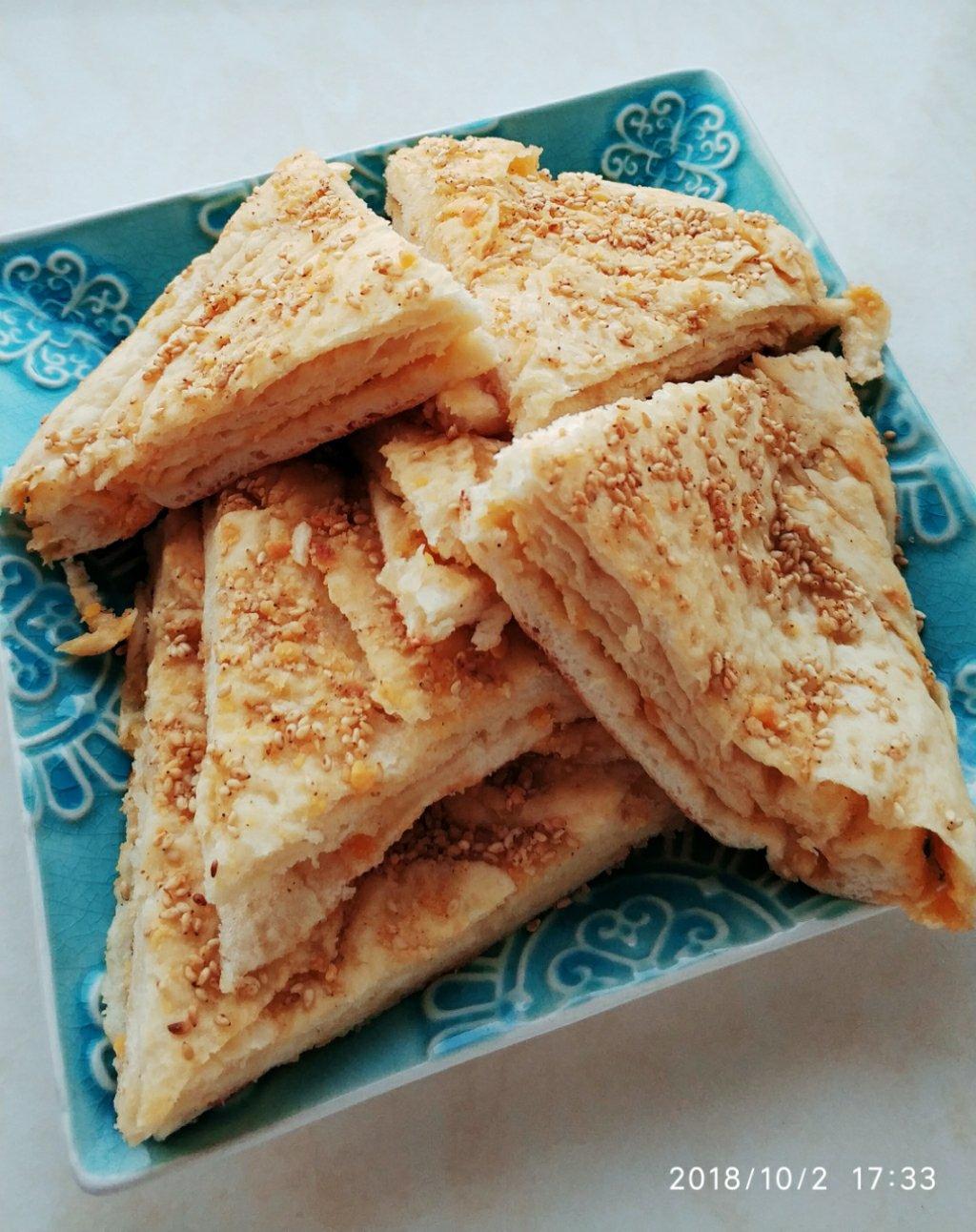 咸蛋黄发面千层饼