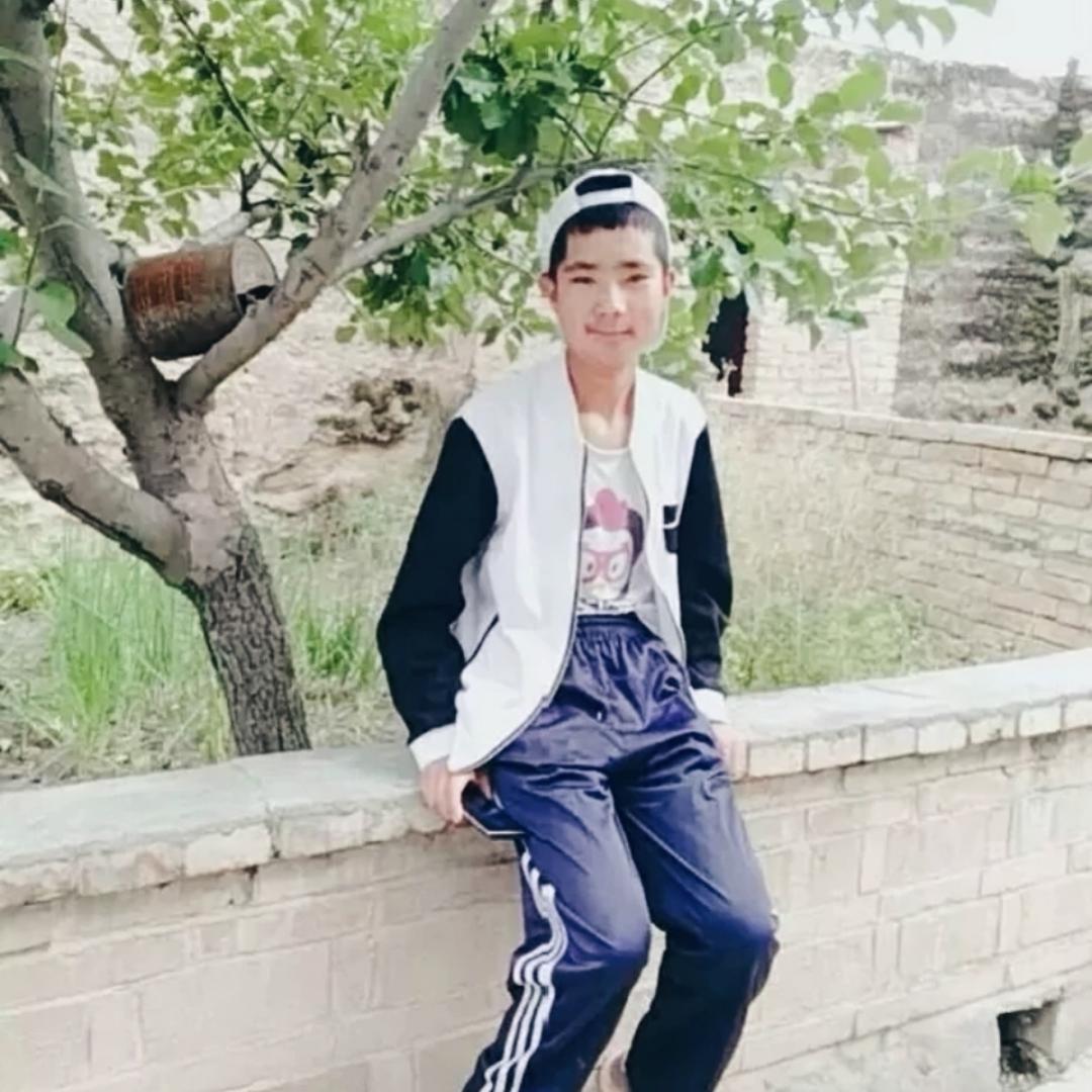 把悲伤留给自己吧