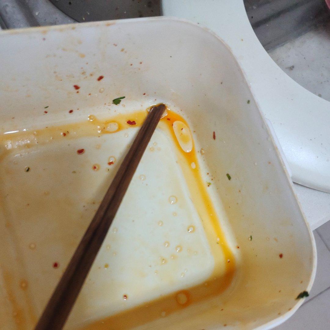 厨房小白都会的超级简单过瘾的酸辣粉