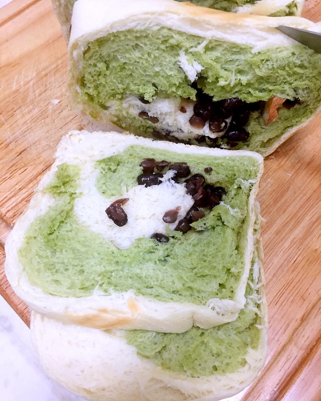 抹茶蜜豆吐司