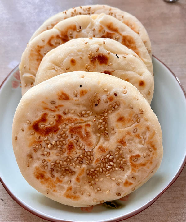 【发面烧饼~白吉馍图片】回家爬山来自福州_下厨房