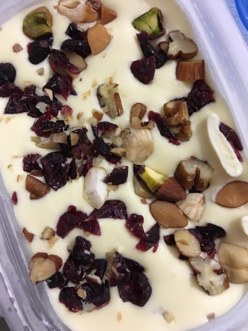 朗姆黑加仑冰淇淋 Rum Raisin Ice cream