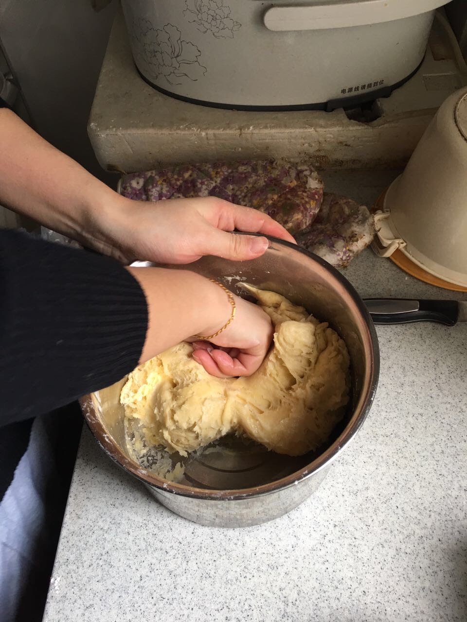 手工蛋黄酥的做法 步骤3